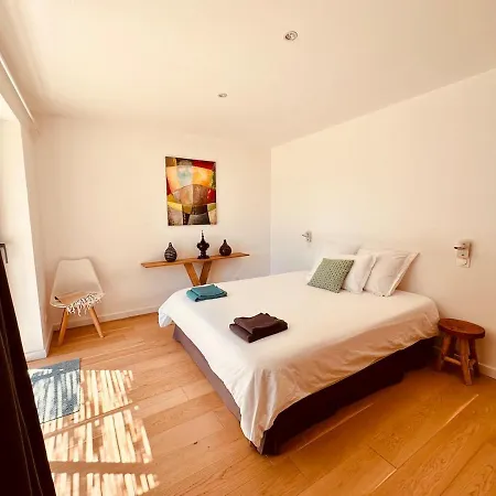 Gioia- Charme Et Serenite *