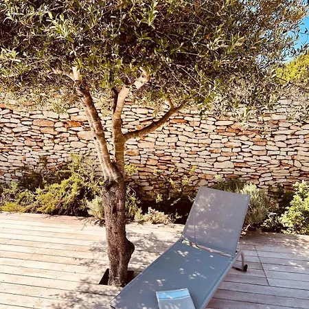 Gioia- Charme Et Serenite