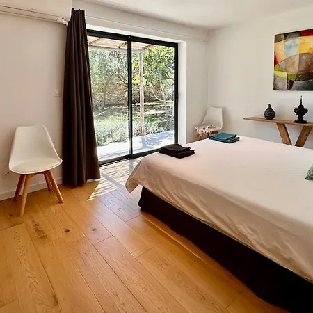 Gioia- Charme Et Serenite