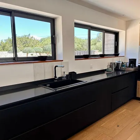 Gioia- Charme Et Serenite