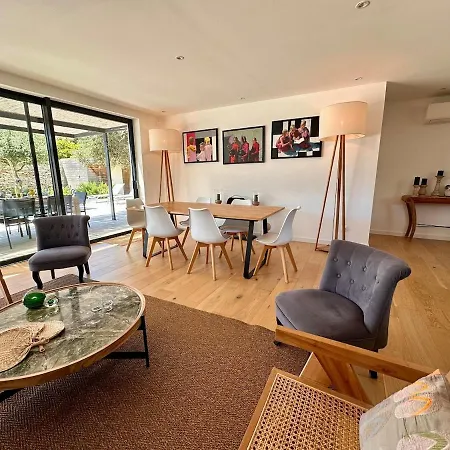 Gioia- Charme Et Serenite