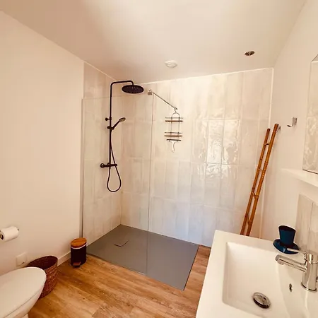 Gioia- Charme Et Serenite