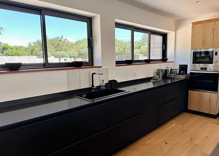 Gioia- Charme Et Serenite