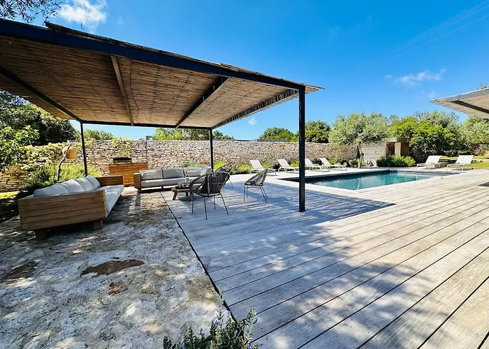 Gioia- Charme Et Serenite Villa *